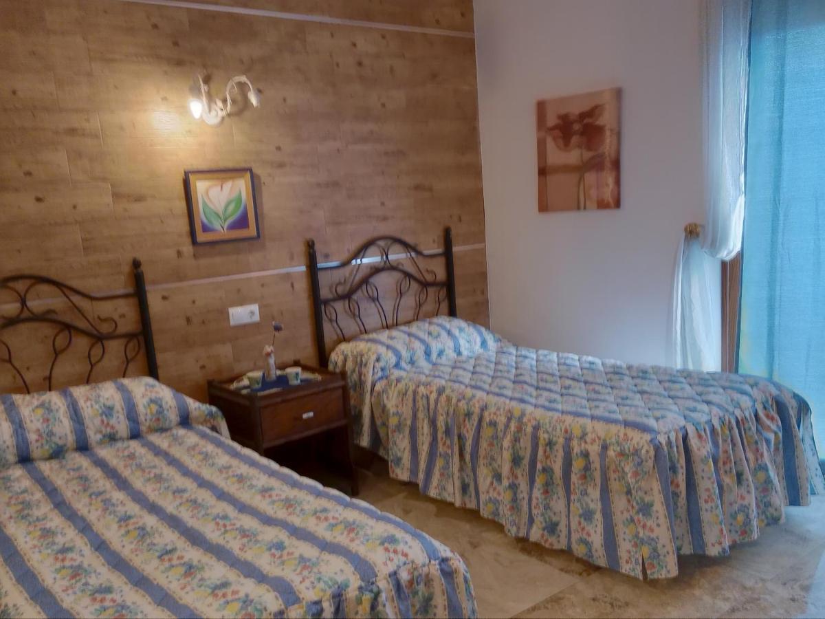 Country house Cortijo Rural Molino Con Piscina Y Zonas Compartidas
